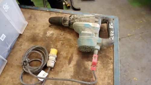 MAKITA HR4013 110v breaker