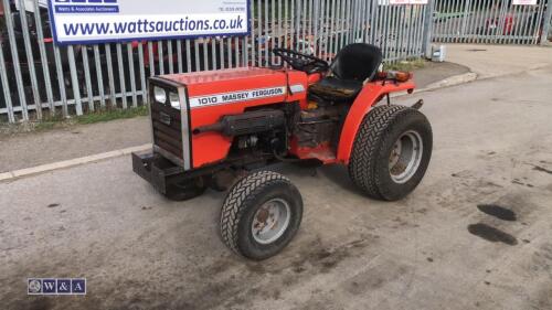 MASSEY FERGUSON 1010 4wd compact tractor (s/n 41480) c/w lift arms, power PTO & extra hydraulics (All hour and odometer readings are unverified and unwarranted)