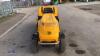 JCB D20-50 diesel ride on mower (s/n A0066931) c/w power assisted steering & collector - 7