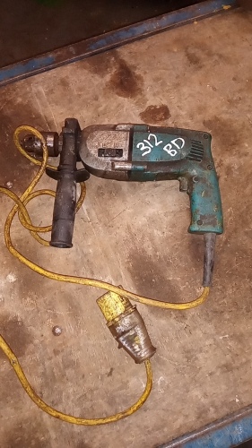 MAKITA 110v drill