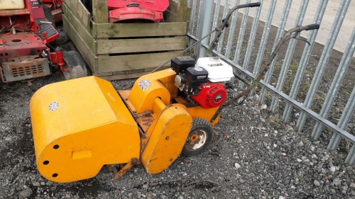 SISIS AUTO ROTORAKE petrol driven scarifier