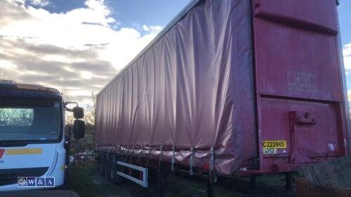 2006 M & G 40' tri-axle curtain side trailer (4.5m high) (Reg no. C222945) (chassis no. 33786) (MoT 30th September 2024)