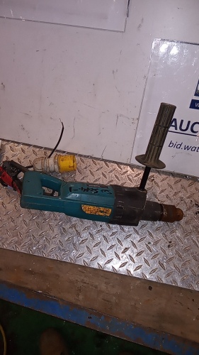 MAKITA 8406 110v drill