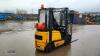 YALE GLP 15AE 1.5t gas driven forklift truck with duplex mast & side-shift (s/n DD0513M) (All hour and odometer readings are unverified and unwarranted) - 5