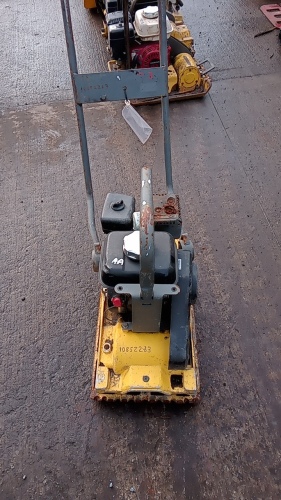 WACKER NEUSON WP1235 petrol compaction plate