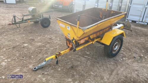 LOGIC GDS200 trailed gritter