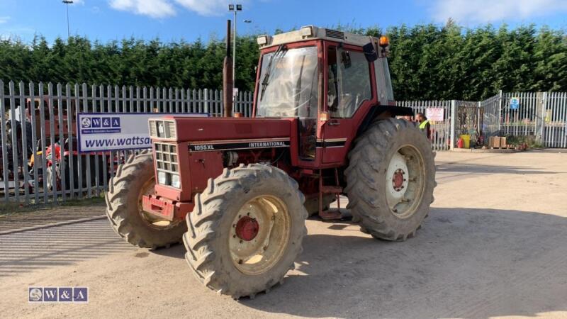 1982 INTERNATIONAL 1055XL 4wd tractor (s/n 020356) c/w 2 x spool valves, assister ram, 540/1000 speed PTO & FENDT air seat (All hour and odometer readings are unverified and unwarranted)