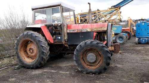 MASSEY FERGUSON 2640 4wd tractor (s/n 1467211)