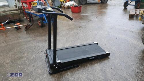 GOOGO folding treadmill c/w incline