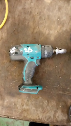 MAKITA cordless drill