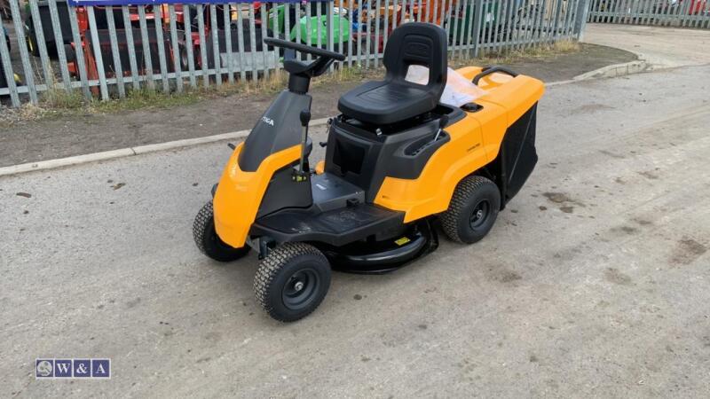 2023 STIGA COMBI 166 petrol hydrostatic ride on mower c/w collector (s/n 23AA3RON001408) (unused)