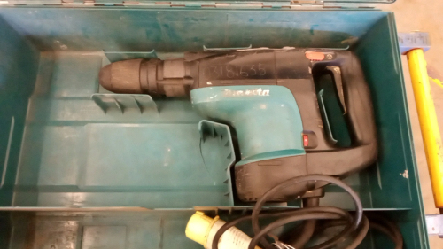 MAKITA HR4001C 110v breaker c/w case