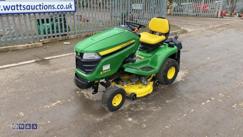 2019 JOHN DEERE X350R petrol hydrostatic ride on mower (s/n 073907) c/w 3' deck