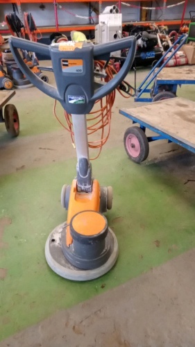 TASKI 43HSL 240v floor scrubber