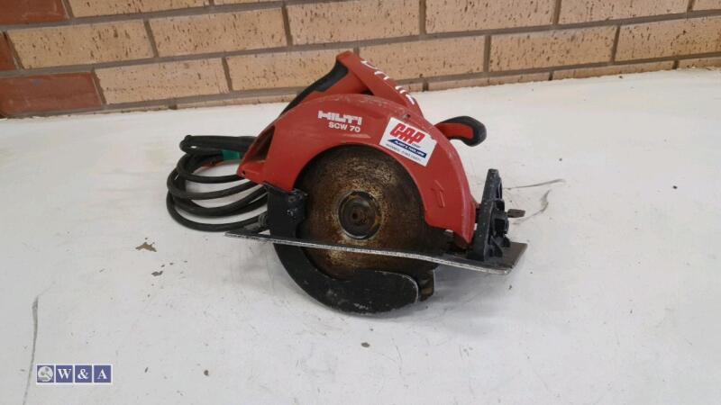 HILTI SCW70 110v circular saw