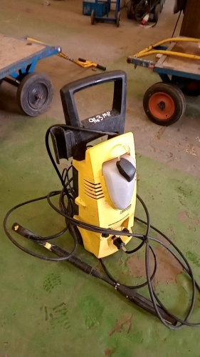 KARCHER 240v jet washer c/w lance