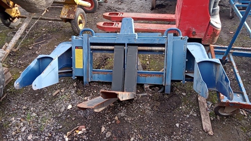 Rough terrain pallet truck (spares)