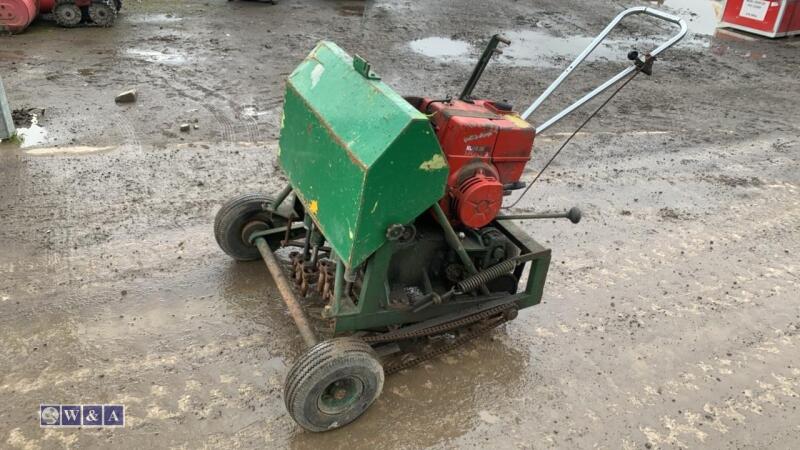 Commercial lawn aerator c/w KOHLER engine