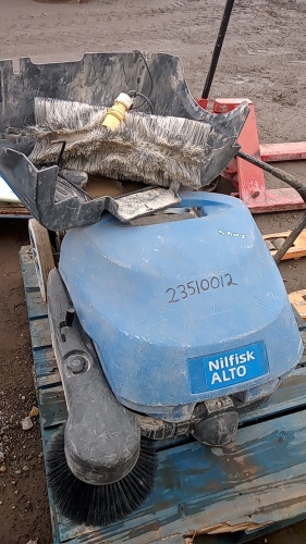 NILFISK ALTO electric sweeper (spares)