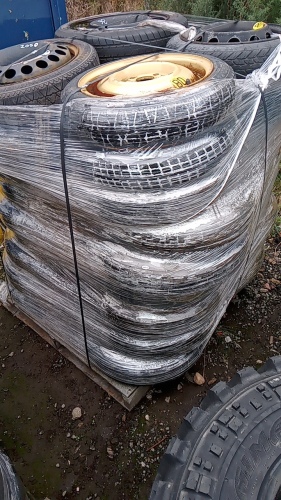 Pallet of space saver wheels & tyres