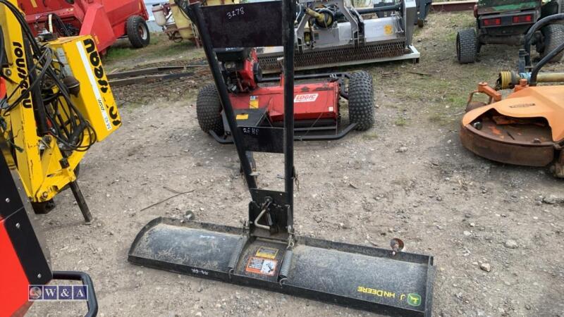 JOHN DEERE 6ft snow plough