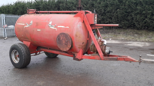 HILLAM single axle vacuum tanker