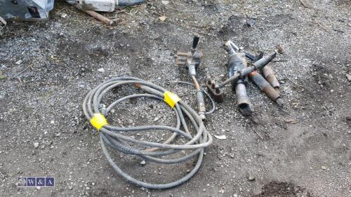 Mixed lot including pneumatic tools