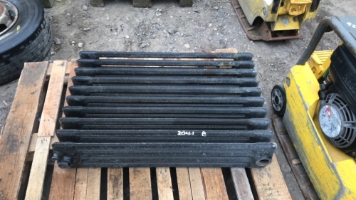 Cast iron radiator