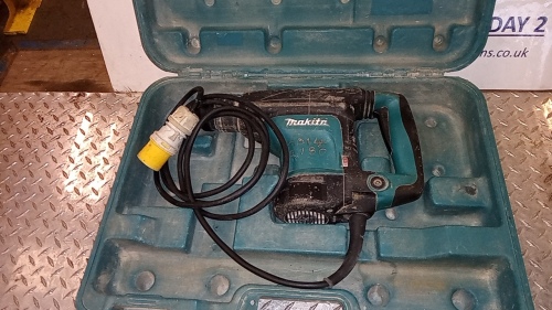 MAKITA HR3210C 110v breaker c/w case