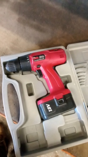 POWER DEVIL cordless drill