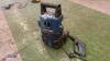 WORKZONE 240v pressure washer c/w hose & lance - 3