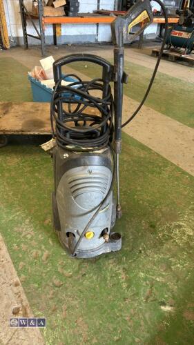 KARCHER HD5/11C 240v steam cleaner c/w hose & lance