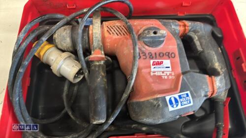 HILTI TE30 110v SDS rotary hammer drill c/w case