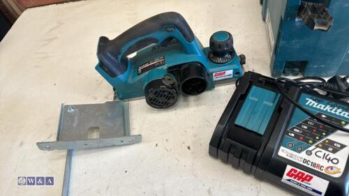 MAKITA DKP180 18v planer c/w charger & case