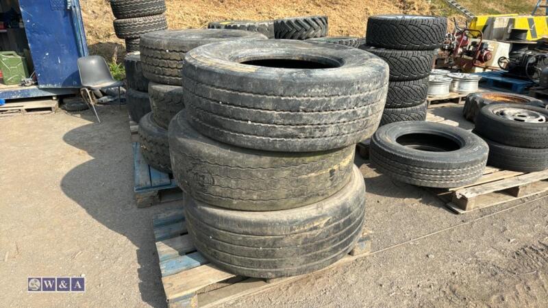 3 x tyres (385/65 R22.5)