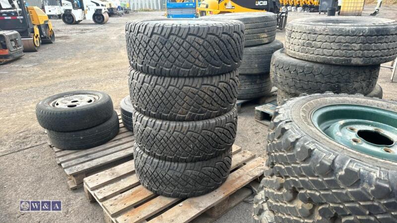 4 x alloy wheels & GRABBER tyres to suit Land Rover Discovery (275/40 R20)