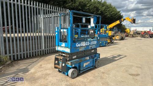 GENIE GS-1932 battery driven scissor lift