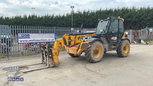 2019 JCB 540-140 telescopic handler (SB19 XDC) with fork positioner