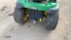 2010 JOHN DEERE X140 lawn tractor c/w 48'' side discharge cutting deck & mulch kit (s/n 401438) - 15