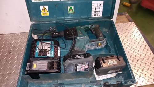 MAKITA 36v cordless drill c/w case