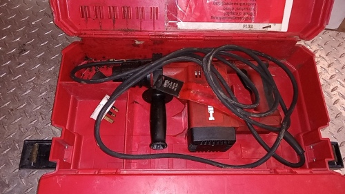 HILTI TE14 drill c/w case