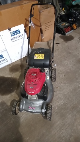 HONDA IZY petrol rotary mower c/w collection box