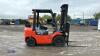 2004 TOYOTA FGF 2.5t gas forklift truck (s/n 16676) with duplex mast & side-shift - 6