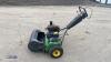 JOHN DEERE 220 greens mower c/w collection box (s/n 020617) - 6