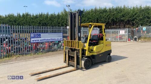 2015 HYSTER S4.5 4.5t gas driven forklift truck with duplex mast & side-shift