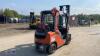 2019 TOYOTA 8FG25F 2.5t gas driven forklift truck with triple mast, weather-shield cab & side-shift - 5