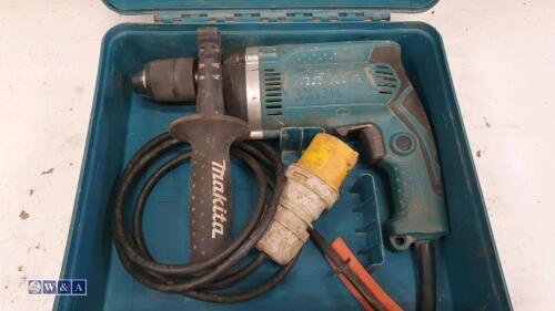 MAKITA 110v rotary hammer drill c/w case