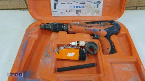 SPIT P370 nail gun c/w case