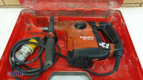 HILTI TE30-C 110v SDS rotary hammer drill c/w case