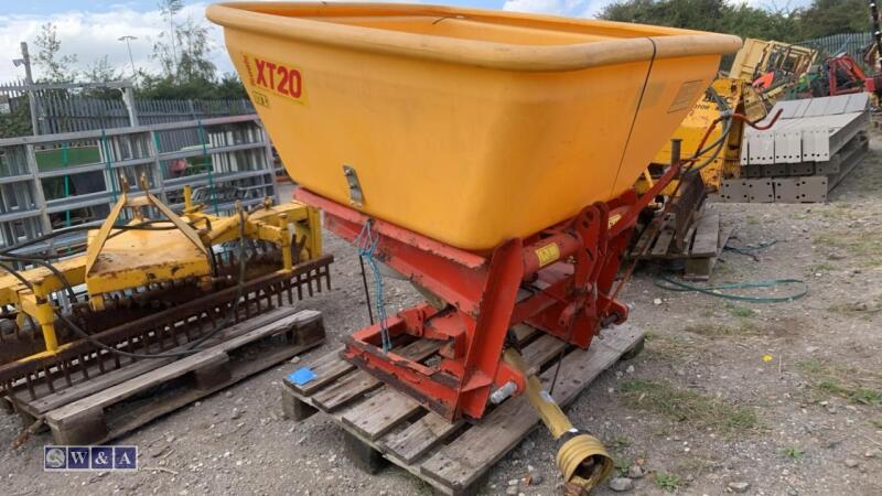 TEAGLE XT20 fertiliser spreader c/w Pto shaft